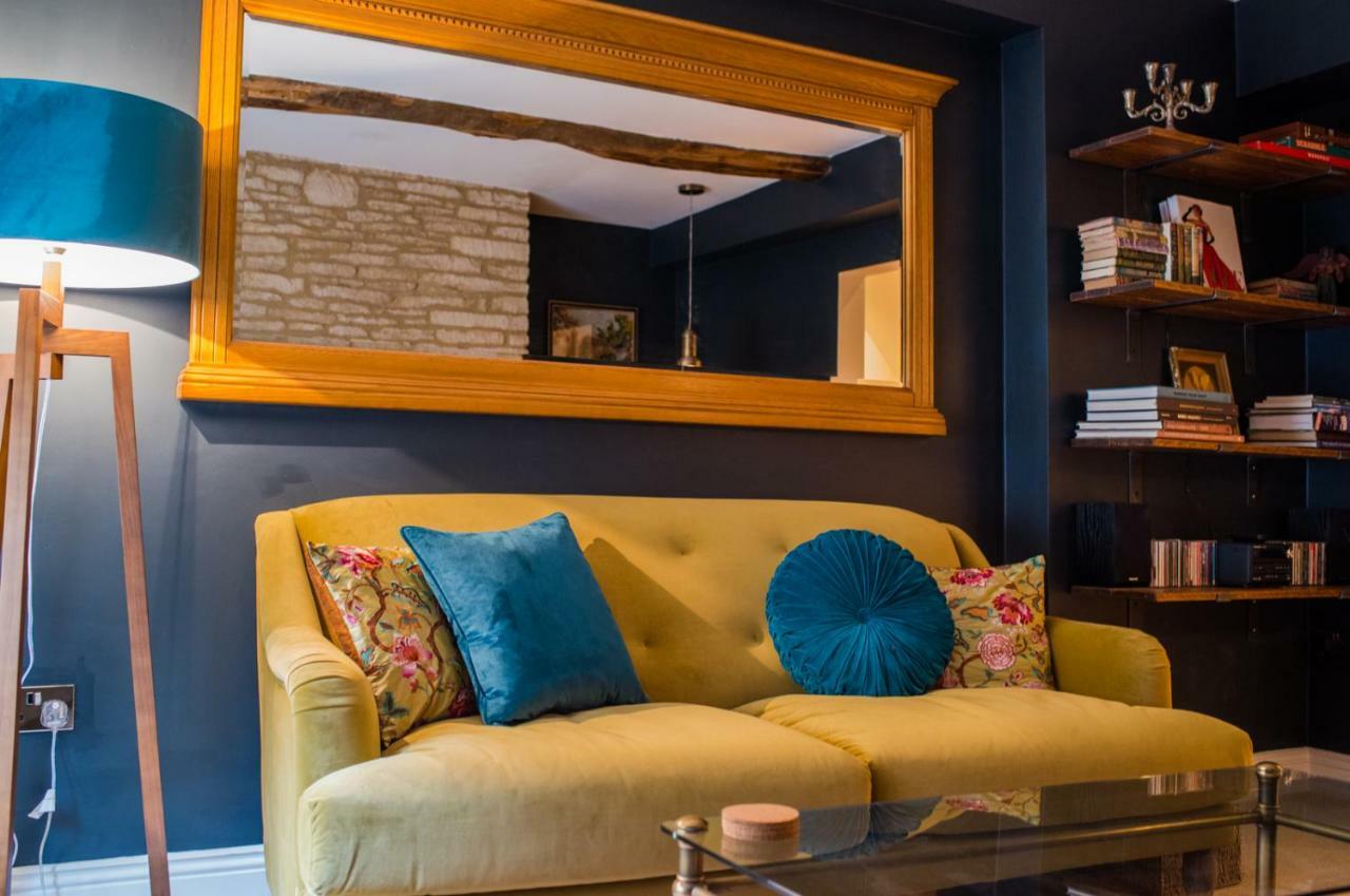 סירנססטר Cotswold Place מראה חיצוני תמונה